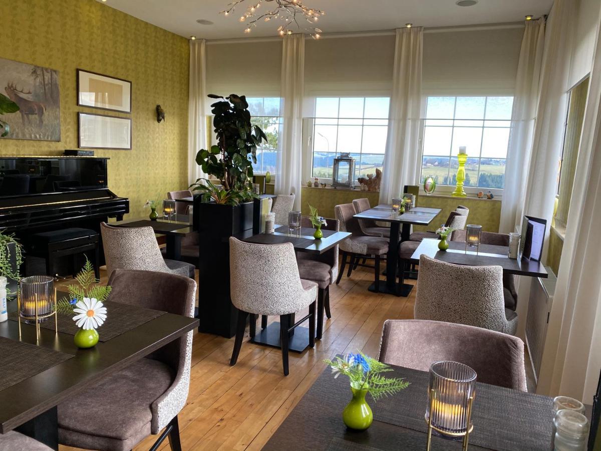 Boutique Hotel Restaurant Hollerather Hof Hellenthal Exterior photo